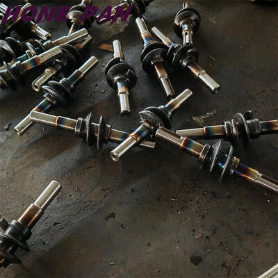 Dobra cena Precyzyjne wały obróbkowe i wały obróbkowe z hartowaniem na zamówienie dla zwiększonej wydajności w Internecie